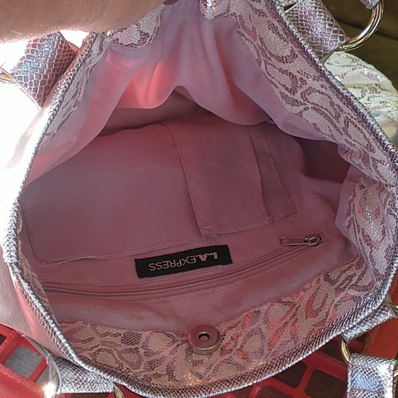 L.A. Express Baby Girl Shoulder Bag - Picture 9 of 13